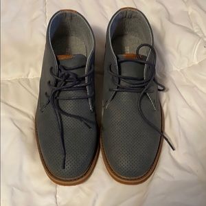 Boys Deer Stags shoes size 4